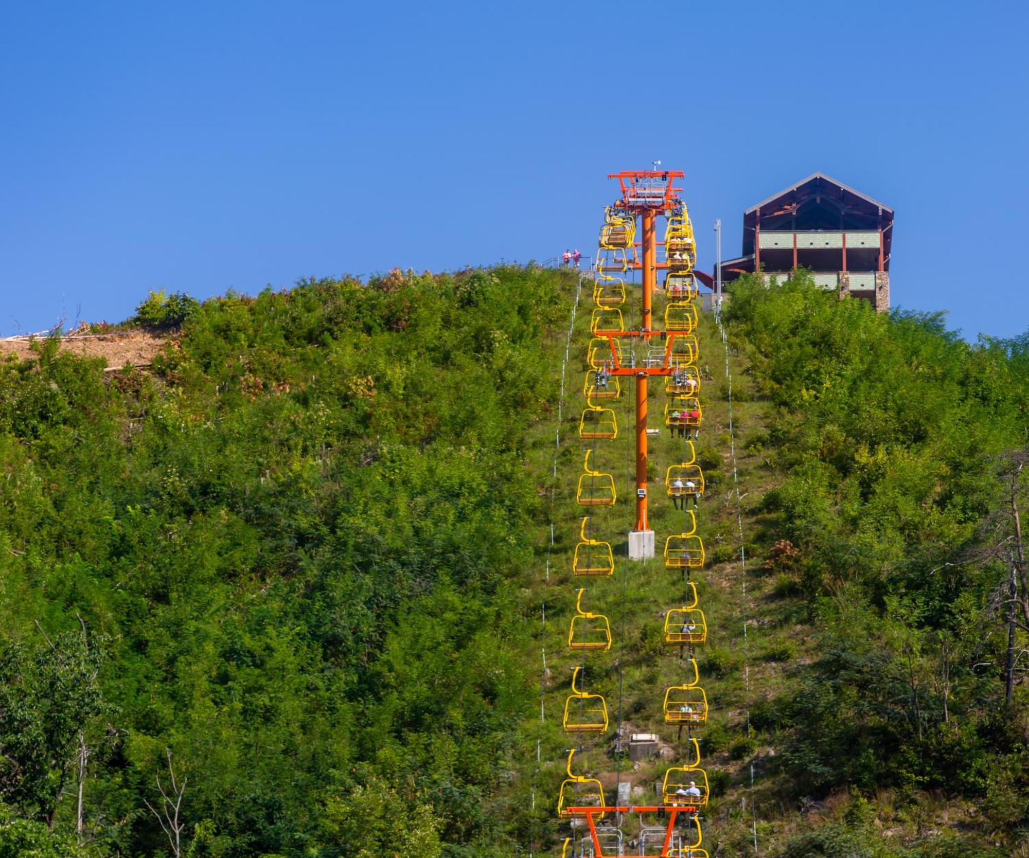 Moonshine Chalet, Hot Tub, Pool Access, Wifi, 1089 Free Tickets Each Paid Day, Dollywood And More Gatlinburg Εξωτερικό φωτογραφία